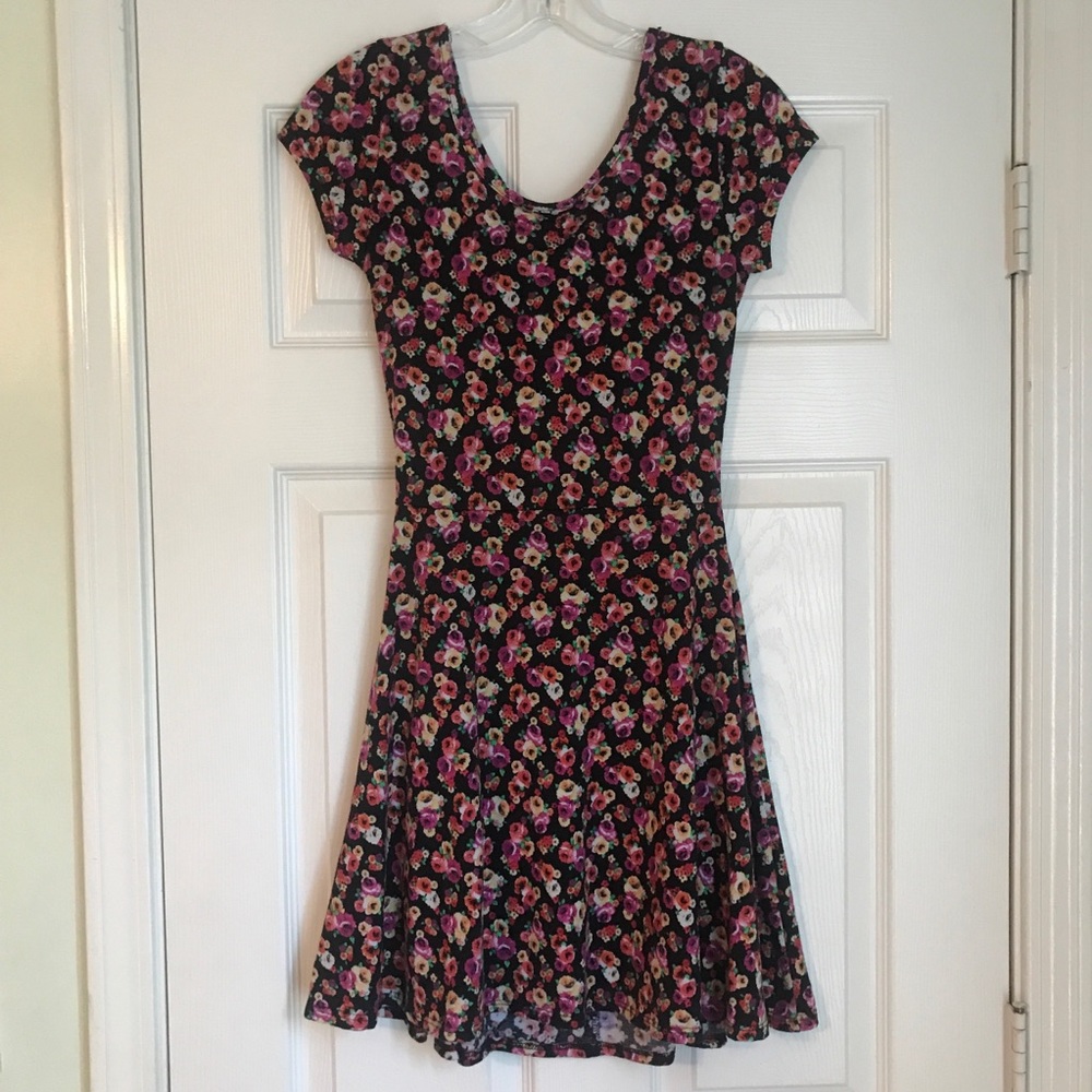 Floral Cap Sleeve Dress